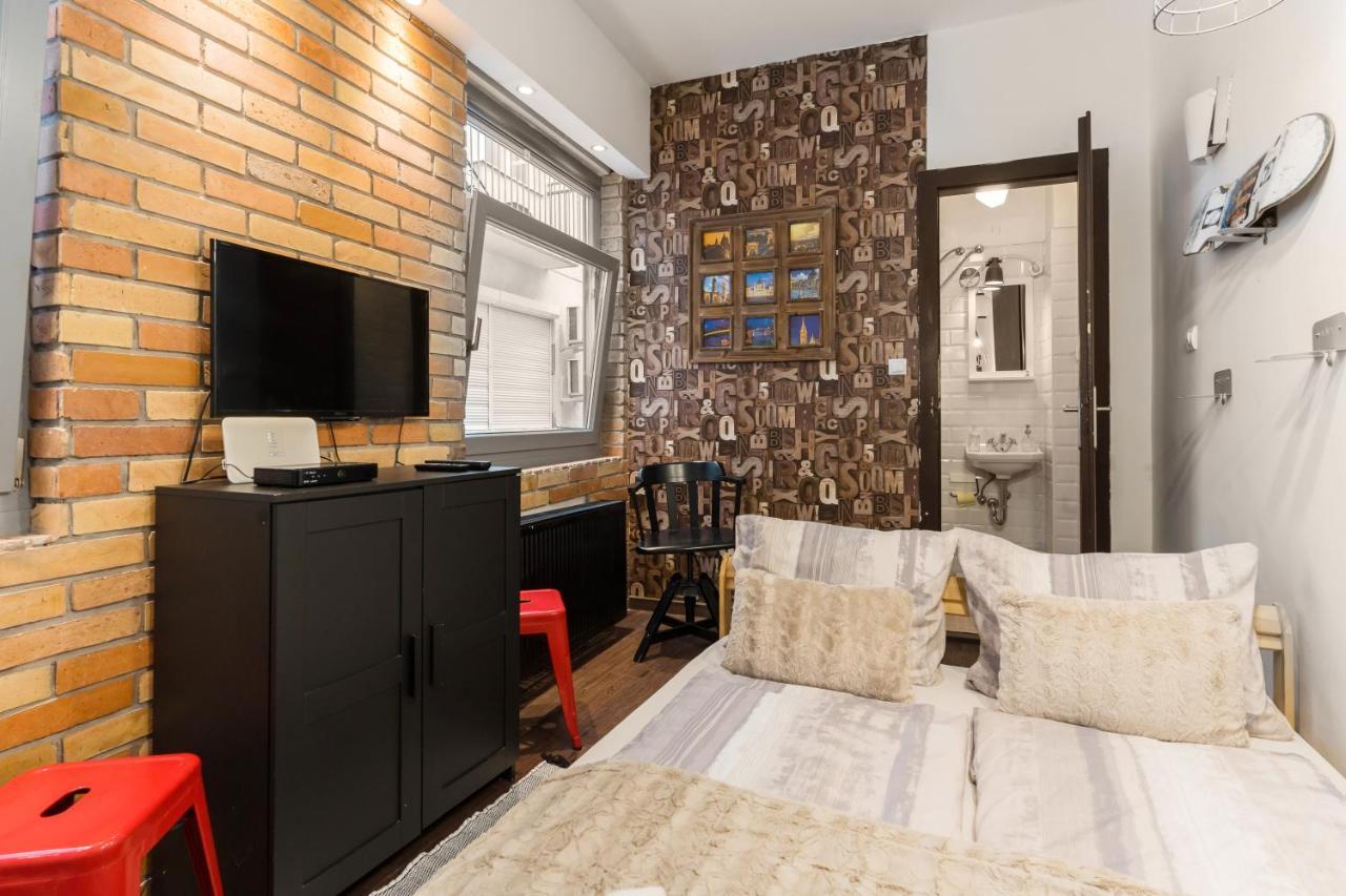 Cheerful Studio Budapest Downtown エクステリア 写真