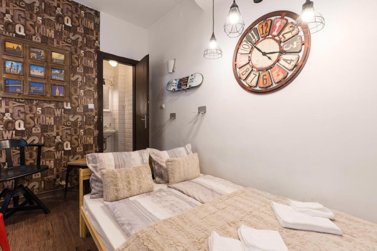 Cheerful Studio Budapest Downtown エクステリア 写真